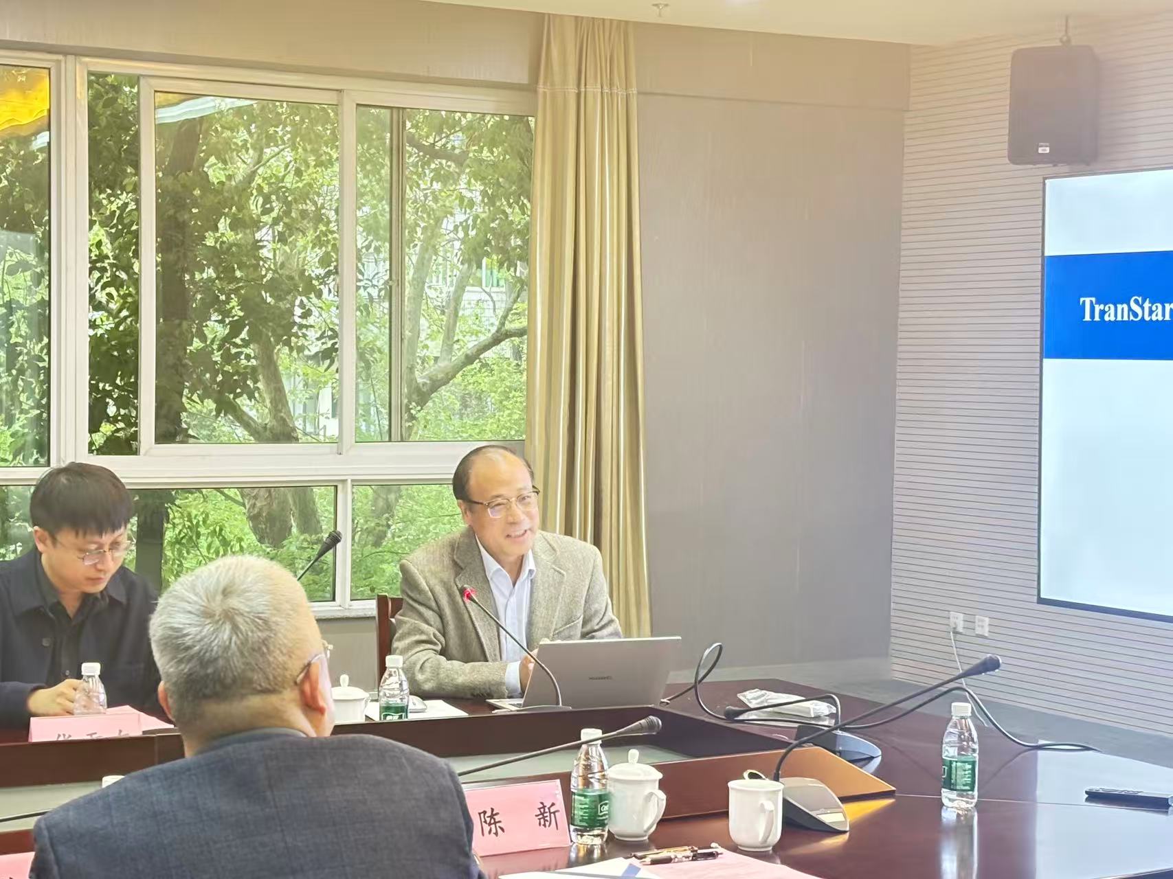 _cgi-bin_mmwebwx-bin_webwxgetmsgimg__&MsgID=5742885923827957753&skey=@crypt_a8725c87_ce6f239e3ac1ef8c7886f8dd5a96286a&mmweb_appid=wx_webfilehelper